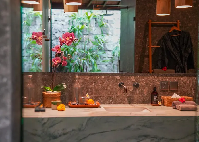Sejati Boutique 4*
